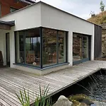 Haus Am Teich Mit Privater Sauna Сasa de vacaciones *