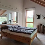Haus Am Teich Mit Privater Sauna Vakantiehuis *