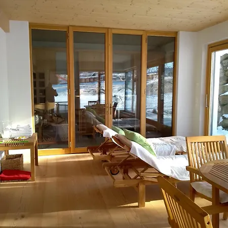 Haus Am Teich Mit Privater Sauna 度假居 *