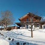 Haus Am Teich Mit Privater Sauna בית נופש *